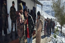 हिमाचल के सुमदो में भारी बर्फबारी, सेना ने 205 लोगोंं को किया रेस्क्यू
