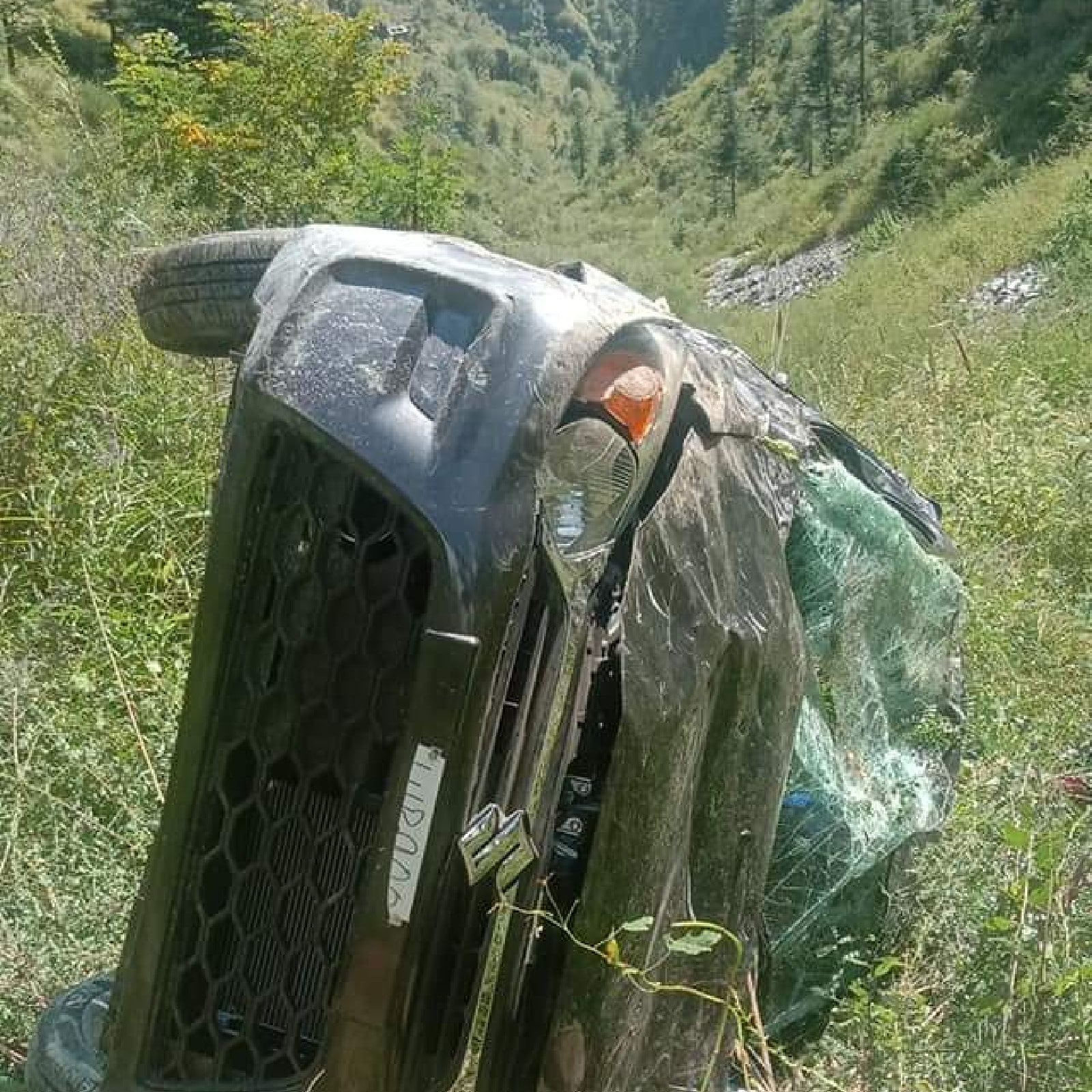 स्टेयरिंग फेल, दिखने लगते हैं ये 5 संकेत, दुर्घटना से ऐसे बचें, पावर स्टीयरिंग वील, कार में फेल हुई पावर स्टेयरिंग, स्टीयरिंग फेल होने के पांच संकेत, power steering failure symptoms, power steering failure in car, power steering failure, 5 symptoms of power steering fail, Cars steering jam and brake failure, noida car accident, break fail and steering jam, car accident,