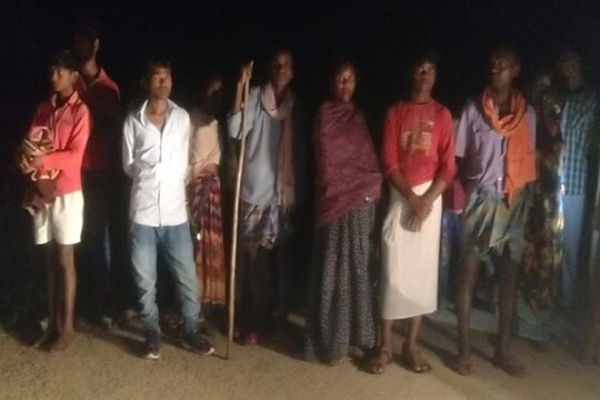 गढ़वा के बभनी डैम में डूबने से 4 युवकों की मौत हो गई. ग्रामीणों ने 5 युवकों को बचा लिया. (न्‍यूज 18)