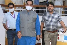 मंत्री हरक सिंह के तेवर से बैकफुट पर BJP, कर्मकार बोर्ड से हटाए गए सत्याल