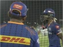IPL 2021: हार्दिक को SRH के खिलाफ मैच से पहले मिला 'गुरु ज्ञान',देखें वीडियो