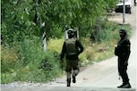 जम्मू-कश्मीर के शोपियां में मुठभेड़ में लश्कर-ए-तैयबा के 3 आतंकवादी मारे गए