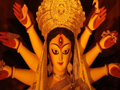 Shardiya Navratri 2021: नवरात्रि पर मां दुर्गा के इन मंदिरों में करें दर्शन,  मिलेगा आशीर्वाद - shardiya navratri 2021 visit these temples of india get  blessings pur - News18 हिंदी