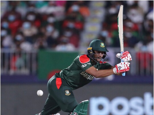 T20 World Cup 2021: शाकिब अल हसन के दम पर बांग्लादेश ने दी पापुआ न्यू गिनी को करारी शिकस्त. (फोटो-AP)
