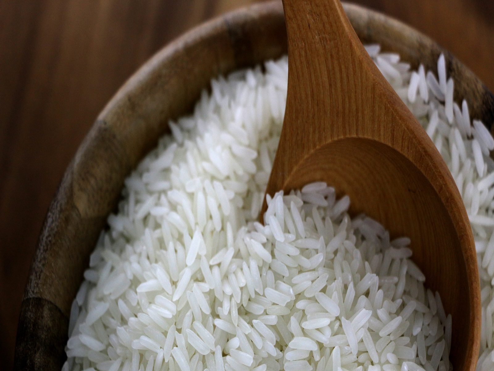 उसना और सफेद में से कौन सा चावल आपके लिए है बेहतर.