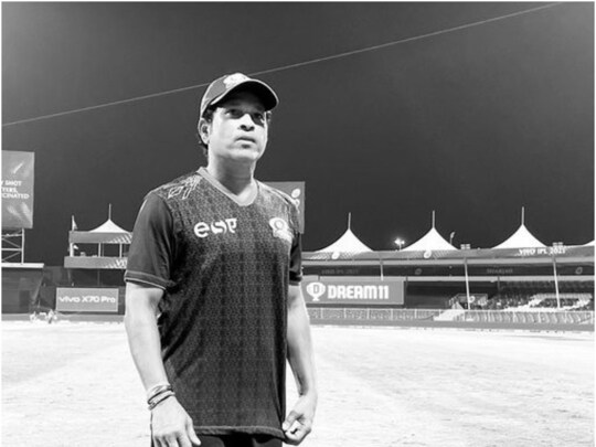 T20 World Cup 2021: सचिन तेंदुलकर (Sachin Tendulkar) ने कहा कि टीम इंडिया आने वाले मैच में अच्छा प्रदर्शन करेगी. (Mumbai Indians Instagram)