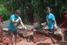 VIDEO: कोबरा पकड़कर डिब्बे में डाल रहा था शख्स, कब काट लिया पता नहीं चला, मौत