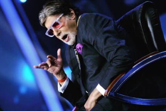 रैपर लुक में अमिताभ बच्चन. फोटो साभार-@amitabhbachchan/Instagram
