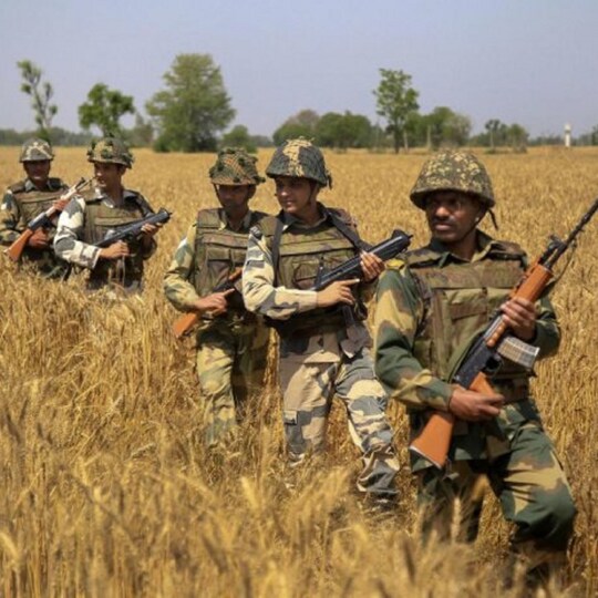 नागालैंड में निर्दोष नागरिकों की हत्या के बाद फिर उठी AFSPA को वापस लेने की मांग (सांकेतिक तस्वीर)