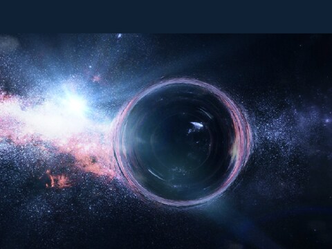 ब्लैक होल (Black Hole) के तारे खाने की घटना के साथ ही खगोलविदों ने उसके पास से न्यूट्रीनो आते देखे थे. (प्रतीकात्मक तस्वीर: shutterstock)