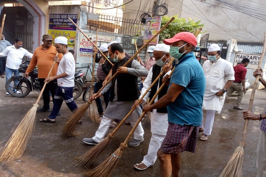 Chhath puja 2021 glimpses of ganga jamuni tehzeeb seen in Patna Muslim  community cleaned roads bruk - महपर्व छठ पर पटना में दिखी गंगा जमुनी तहजीब  की झलक, मुस्लिम समुदाय के लोगों