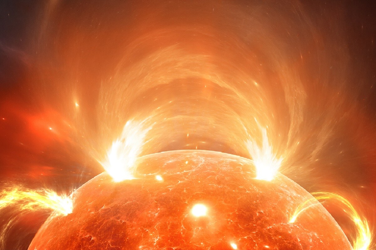 Space, Earth, Sun, Solar Flare, Solar Storm, Geomagnetic Storm, Northern light, Lower Altitudes,