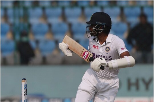 India vs New Zealand Test Series: ऋद्धिमान साहा (Wriddhiman Saha) ने दूसरी पारी में शानदार बल्लेबाजी की. (AP) 
