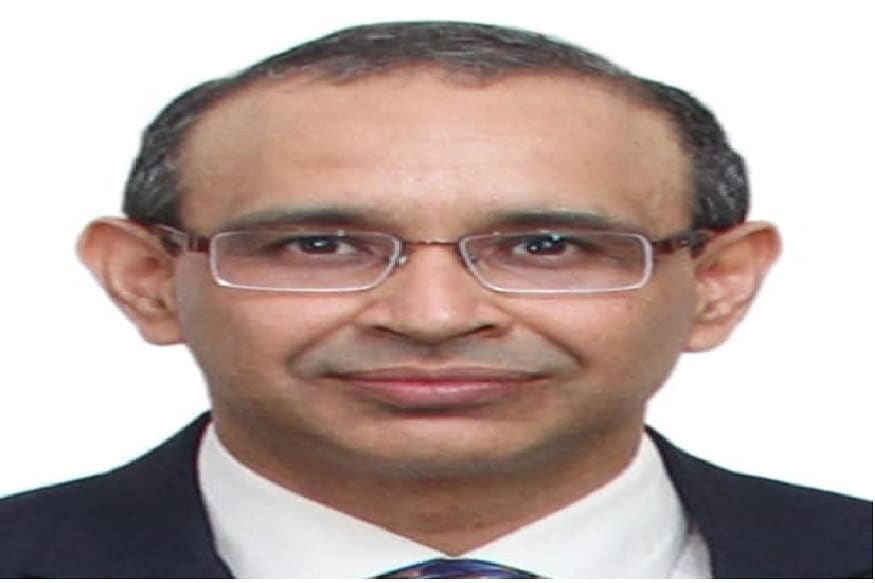 जाने माने एंड्रोक्राइनोलॉजिस्ट डॉ. कालरा कहते हैं कि जहां खान-पान का ध्यान डायबिटीज के मरीजों को रखना है वहीं मरीज के घरवालों को भी इन चीजों पर ध्यान देना जरूरी है ताकि शुगर भी नियंत्रित रहे और त्यौहार का भी आनंद उठाया जा सके.