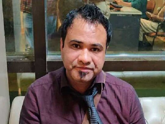 डॉ कफील खान को योगी सरकार ने किया बर्खास्त 