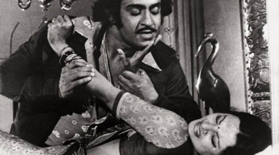  एक्टर रंजीत ने अपनी फिल्मों में अधिकतर रेपिस्ट का किरदार निभाया है. 70 और 80 के दशक में तकरीबन हर फिल्मों में रंजीत नजर आते थे. (फोटो साभार news18)