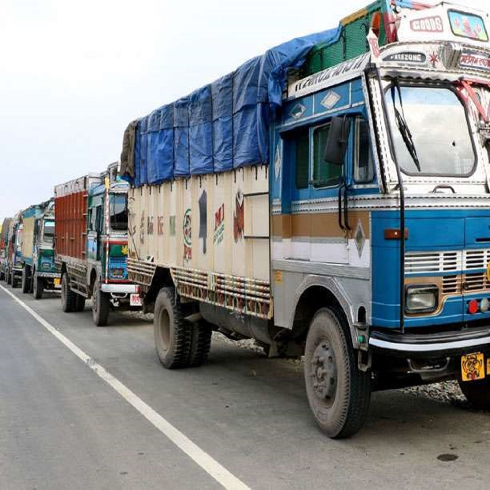 Electric transporting vehicles, register electric vehicles in Delhi, Petrol, Diesel, Delhi-NCR, Kejriwal Government, roads of Delhi, कमर्शियल इलेक्ट्रिक गाड़ियां, दिल्ली में 24 घंटे चलेगी, पेट्रोल के दाम, डीजल के दाम, दिल्ली-एनसीआर, इलेक्ट्रिक कार, सीएनजी कार, इलेक्ट्रिक गाड़ियों की बंपर सेल,