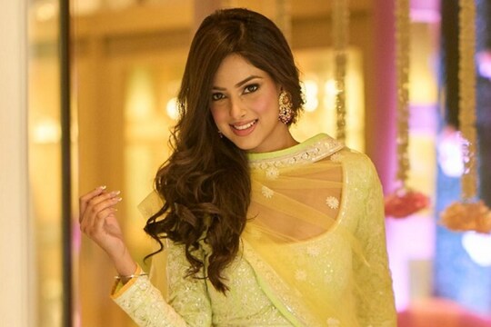 Harnaaz Sandhu Representing India at Miss Universe 2021 Key Facts About chandigarh Model - मिस यूनिवर्स 2021: कभी स्कूल में दुबलेपन के लिए उड़ाया गया था मजाक, अब हरनाज बनेंगी देश का