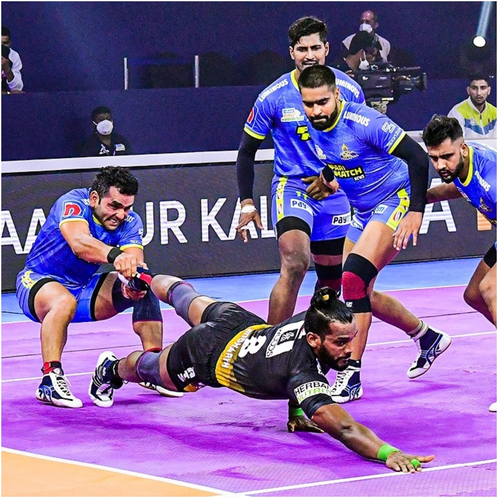 Pro Kabaddi League (PKL) 2021, Day 14 Highlights: Tamil Thalaivas Beat UP  Yoddha 39-33; U Mumba vs Haryana Steelers Ends in a Tie - News18