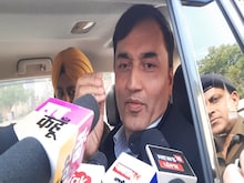 बेअदबी मामला: जांच के लिए डेरा सच्चा सौदा पहुंची SIT, नहीं मिले विपासना और नैन