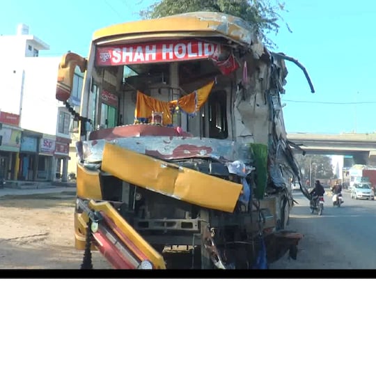 अंबाला में बसों की टक्कर