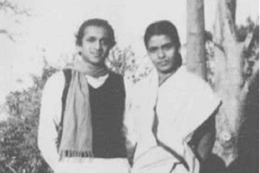  अन्नपूर्णा संगीत यंत्र सुरबहार की विशेषज्ञ थीं. वो खुद भी संगीत की बड़ी उस्ताद थीं. बाद उन्होंने कई मशहूर लोगों को संगीत की तालीम दी. हरिदास चौरसिया, नित्यानंद हल्दीपुर और निखिल बनर्जी उनके शिष्यों में रहे. शुरू में रविशंकर पर स्टेज पर भी पर्फार्म करने आईं. लेकिन फिर रविशंकर से उनका तलाक हो गया. रविशंकर और अन्नापूर्णा का एक बेटा था शुभेंद्र शंकर. वो खुद बड़ा संगीतकार था. रविशंकर से अलग होने के बावजूद अन्नापूर्ण जिंदगीभर संगीत साधना में लगी रहीं और हिंदू जीवन गुजारा. 1982 में उनका मुंबई में निधन हो गया.