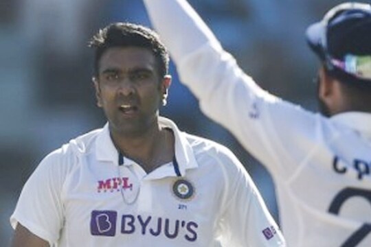 India vs New Zealand: रविचंद्रन अश्विन ने मुंबई टेस्ट में एक खास रिकॉर्ड अपने नाम किया है. (AFP)