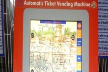 IRCTC News: अब ट्रेनों में भी कार्ड से करें यात्रा, जानें कहां-कहां लगीं ऑटोमेटिक वेंडिंग मशीनें