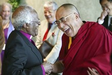 Desmond Tutu, who fought against apartheid in South Africa, died, the Dalai Lama expressed his deep sorrow