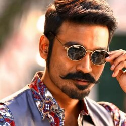  धनुष (Dhanush) अपने अभिनय के जरिए नेशनल फिल्म अवॉर्ड से सम्मानित किए जा चुके हैं. हाल ही में उन्हें BRICS फिल्म फेस्टिवल में बेस्टर एक्टर का सम्मान मिला है. उन्होंने न केवल तमिल सिनेमा में बल्कि बॉलीवुड और हॉलीवुड में भी खुद को एक बेहतरीन अभिनेता के रूप में स्थापित किया है. धनुष एक फिल्म का 7 से 8 करोड़ रुपये चार्ज करते हैं.