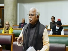 CM मनोहर लाल खट्टर का बयान- ताकत दिखाने के लिए खुले में नमाज पढ़ना गलत