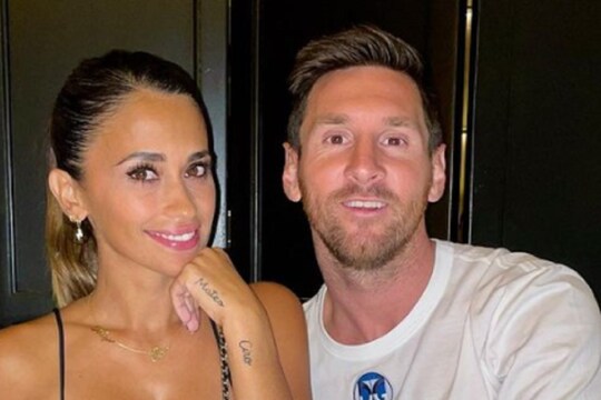 पत्‍नी एंटोनेला के साथ  लियोनल मेसी  (pc: Leo Messi instagram)