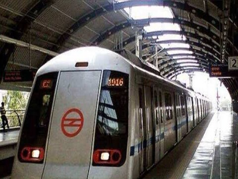 जल्द ही नोएडा के सेक्टर-51 और सेक्टर-52 मेट्रो स्टेशन को आपस में जोड़ दिया जाएगा. Demo Pic