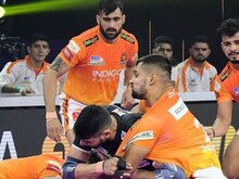 PKL Highlights:जयपुर पर जीत से पलटन को एक और मौका, जानें बाकी मैचों का परिणाम