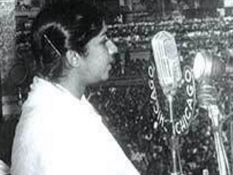 जब लता मंगेशकर ने पहली बार दिल्ली में "ऐ मेरे वतन के लोगों" गाया.