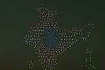 बीटिंग रिट्रीट में 1000 ड्रोन से जगमगाया आकाश, गणतंत्र दिवस समारोह का समापन