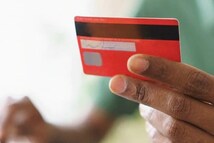 क्रेडिट कार्ड को लेकर न पालें ये 5 गलतफहमियां, जानिए क्या है सच क्रेडिट कार्ड को लेकर न पालें ये 5 गलतफहमियां, जानिए क्या है सच