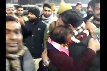 UP Chunav 2022: ...जब टिकट मिलने पर फूट-फूटकर रोने लगे BJP विधायक, Video Viral