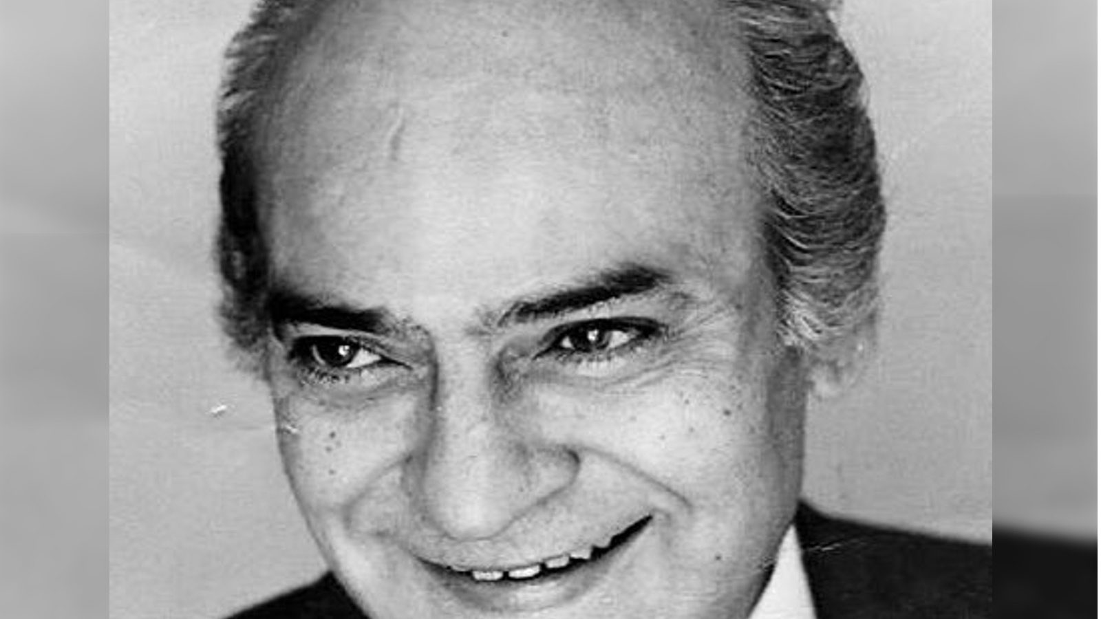 A K Hangal B'day: 50 साल में एके हंगल ने की थी पहली फिल्म, बाल ठाकरे ने ...