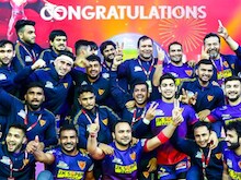 प्रो कबड्डी लीग को मिला नया चैंपियन, पटना को हराकर दिल्ली ने दिखाई 'दबंगई'