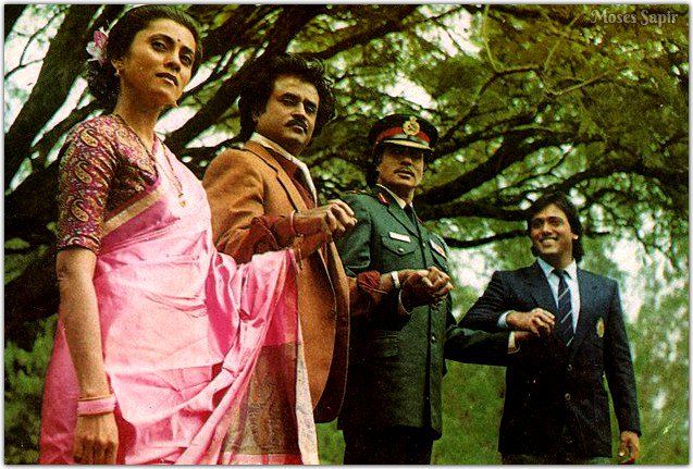 Amitabh bachchan, kimi katkar, govinda, rajnikanth