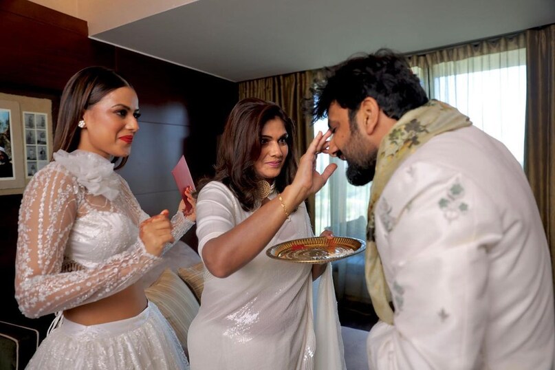 Nia Sharma, Nia Sharma Brother, Nia Sharma Brother Wedding