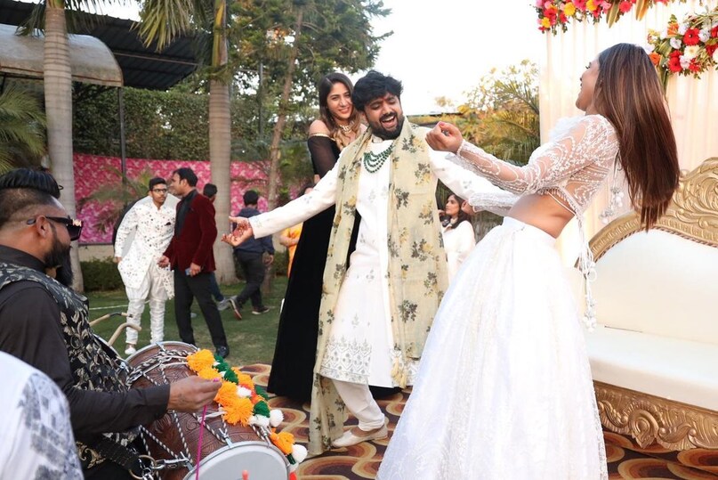 Nia Sharma, Nia Sharma Brother, Nia Sharma Brother Wedding
