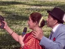धर्मेंद्र संग किरण खेर बनीं 'बसंती', फैंस बोले- अनुपम खेर सर कहां हो आप?