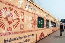 जानें किस तारीख को कहां से रवाना होंगी रामायण एक्सप्रेस और भारत दर्शन ट्रेन