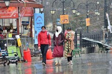 Weather in Himachal: हिमाचल के लाहौल में रिकॉर्ड तोड़ पारा, शिमला-मनाली में छूटा पसीना