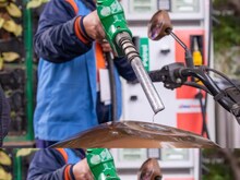 Petrol Diesel Prices : पेट्रोल-डीजल के नए रेट जारी, जानें आज कितना बढ़ा है दाम