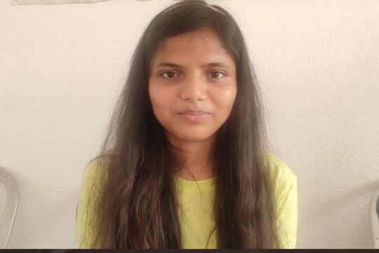 Bihar Matric Result 2022: मैट्रिक टॉपर रामायणी पत्रकार बनना चाहती हैं. (न्‍यूज 18 हिन्‍दी) 