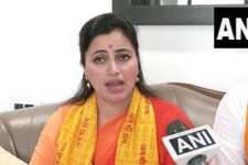 सांसद नवनीत राणा की बढ़ी मुश्किलें, BMC ने दूसरी बार भेजा नोटिस