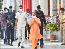 CM योगी से मिलने पहुंचे BSP महासचिव सतीश चंद्र मिश्रा, जानिए पूरा मामला